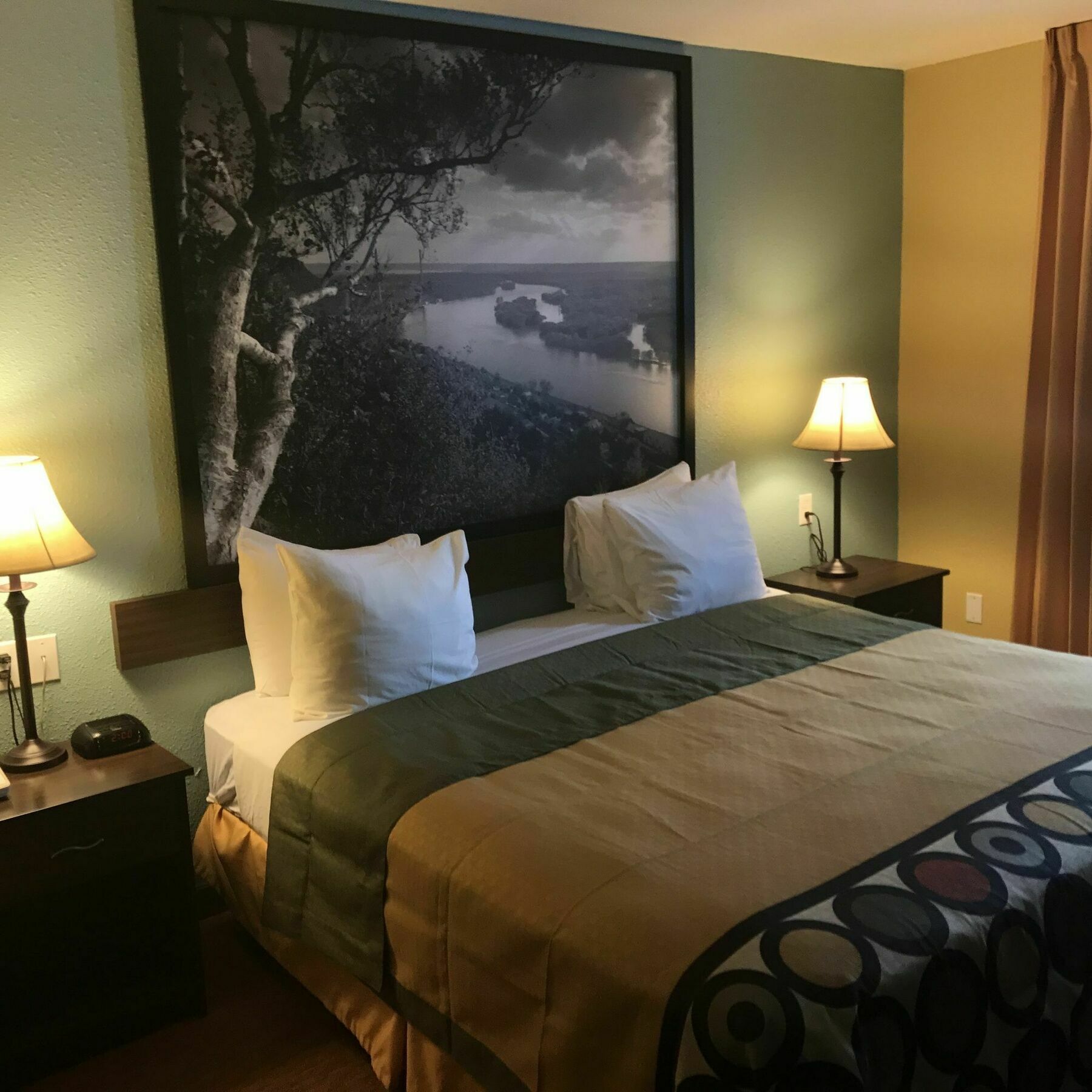 Super 8 By Wyndham Plover Stevens Point Area ภายนอก รูปภาพ